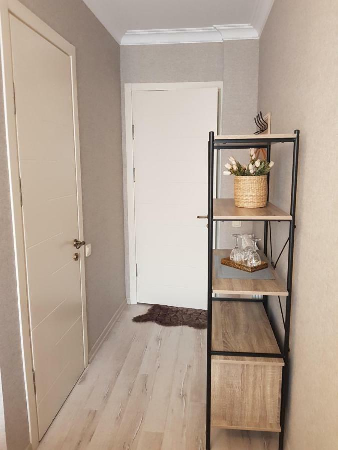 Piazza Batumi Guesthouse Ngoại thất bức ảnh